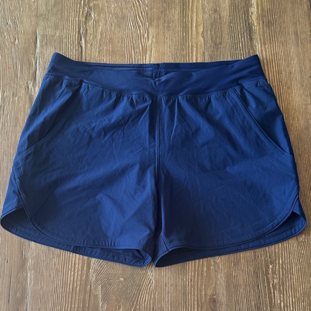 Lands' End Women's Navy Athletic Shorts